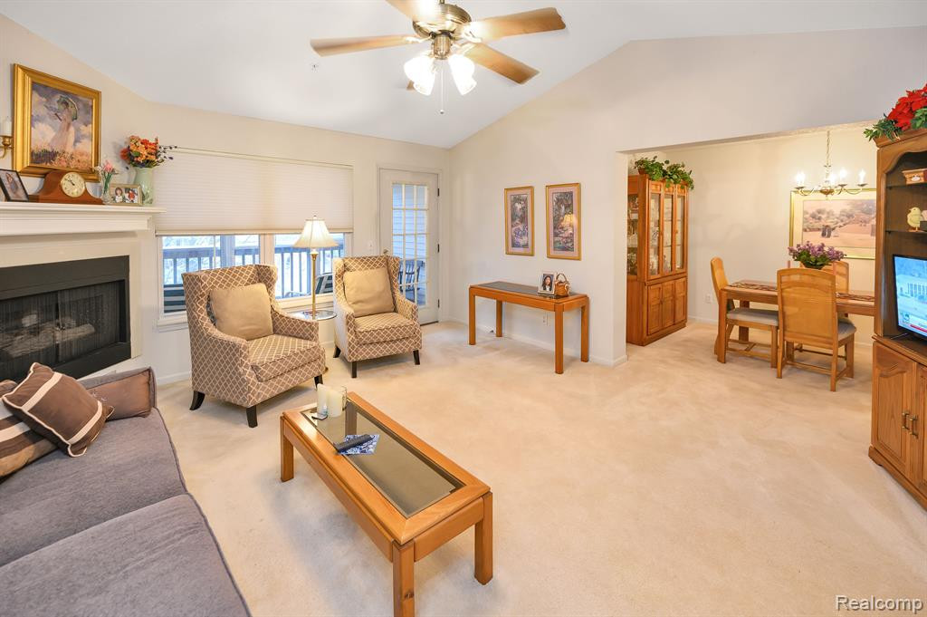1135 CURZON Court, 203, Howell, MI 48843 — Photo 3