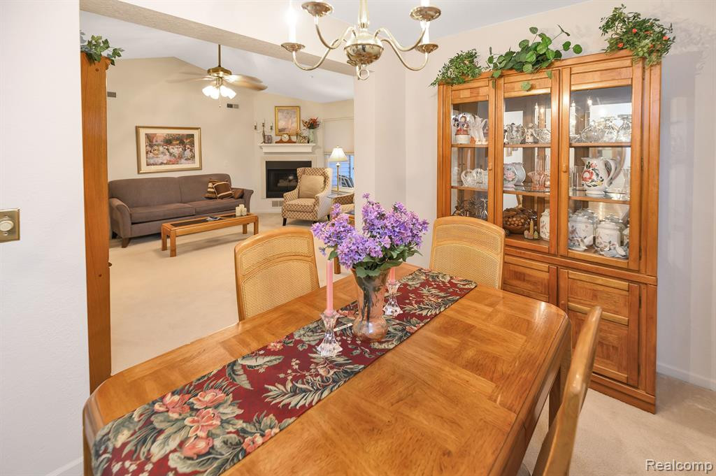 1135 CURZON Court, 203, Howell, MI 48843 — Photo 5