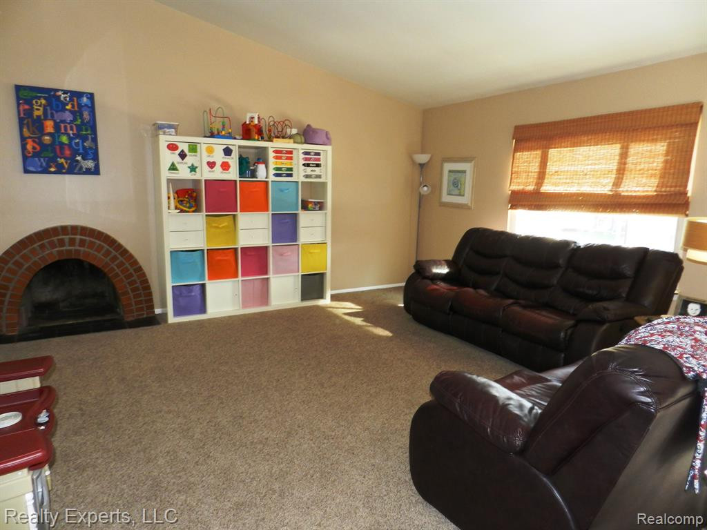 5980 HUNTINGTON Drive, Ypsilanti, MI 48197 — Photo 5