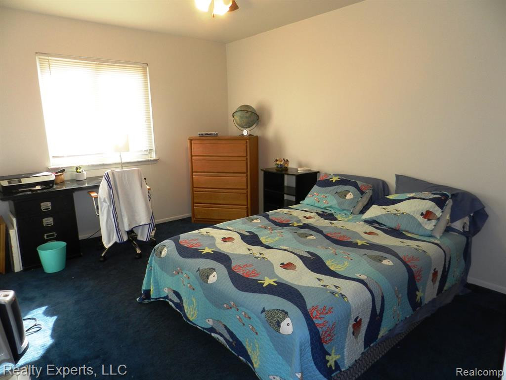 5980 HUNTINGTON Drive, Ypsilanti, MI 48197 — Photo 17