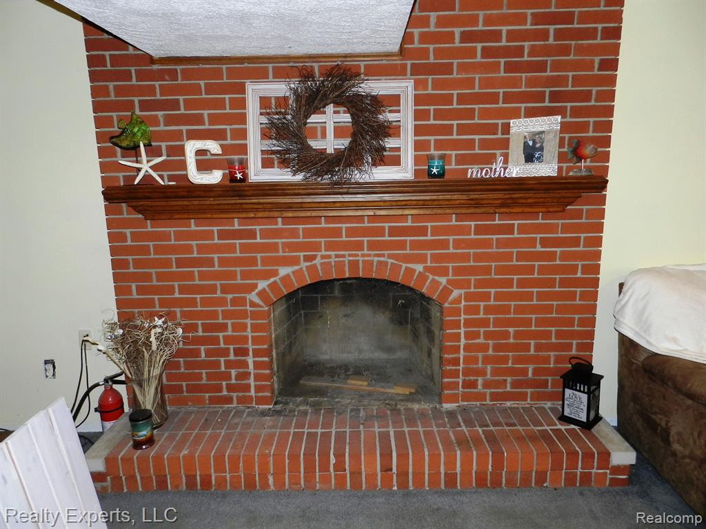 5980 HUNTINGTON Drive, Ypsilanti, MI 48197 — Photo 21
