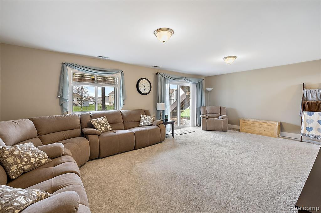 3673 WESCOTT, Howell, MI 48855 — Photo 25