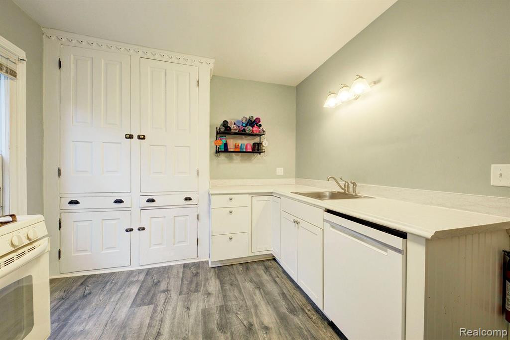 219 Ballard Street, Ypsilanti, MI 48197 — Photo 6