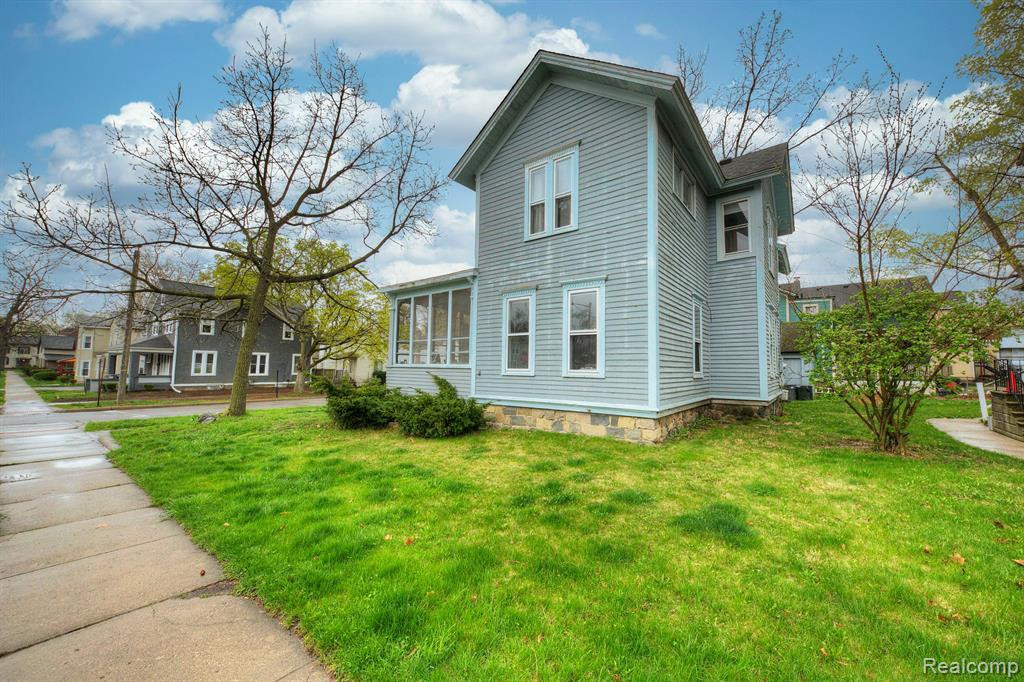 219 Ballard Street, Ypsilanti, MI 48197 — Photo 32