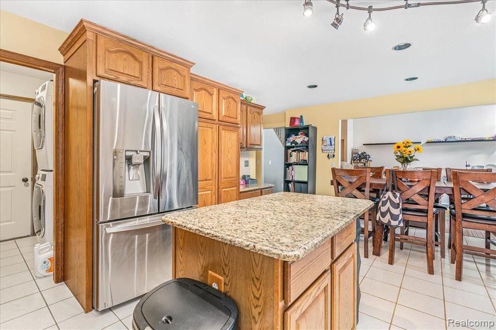 10171 ROYCE Drive, South Lyon, MI 48178 — Photo 4