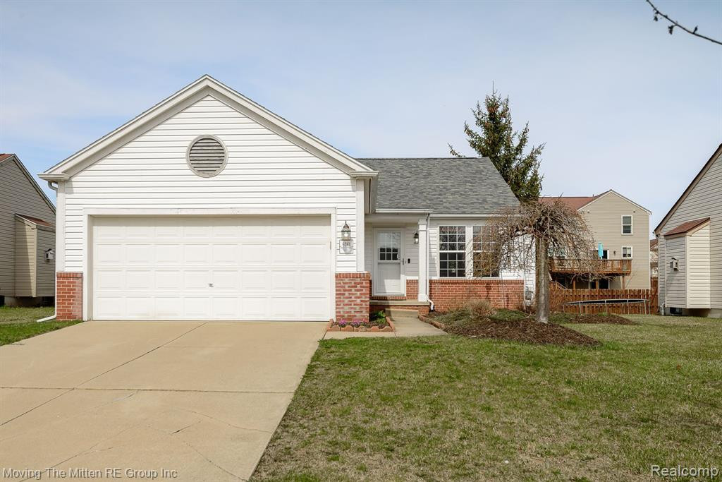 6261 MAPLEHURST Drive, Ypsilanti, MI 48197 — front exterior