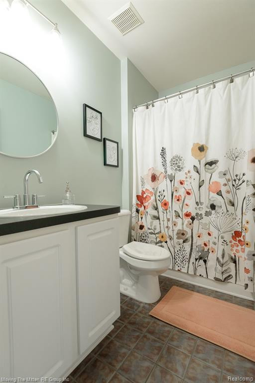 6261 MAPLEHURST Drive, Ypsilanti, MI 48197 — Photo 11