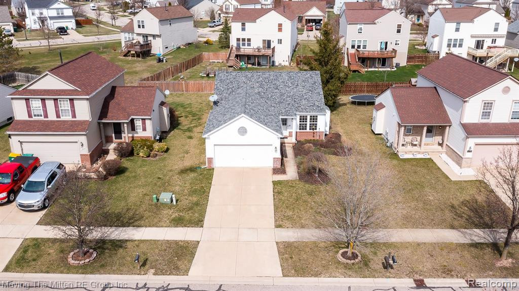 6261 MAPLEHURST Drive, Ypsilanti, MI 48197 — Photo 17
