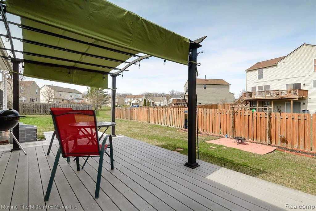 6261 MAPLEHURST Drive, Ypsilanti, MI 48197 — Photo 41