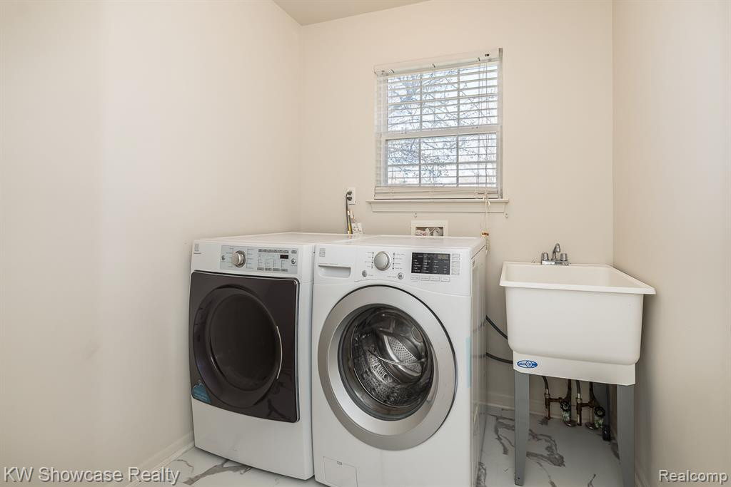 4800 WILLINGHAM Court, Ypsilanti, MI 48197 — Photo 18
