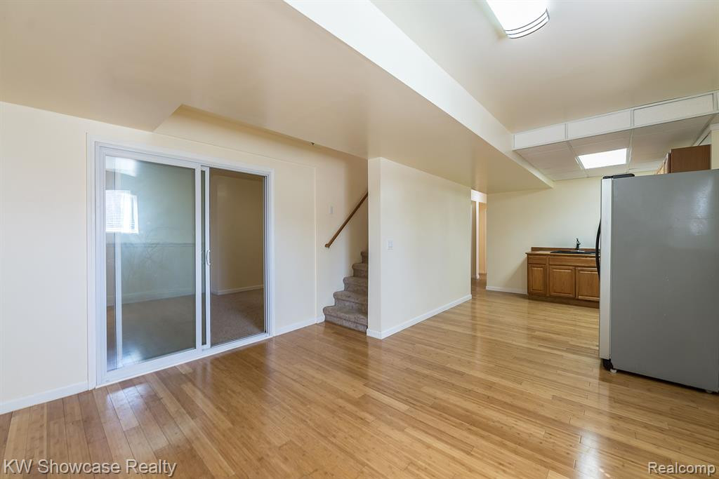 4800 WILLINGHAM Court, Ypsilanti, MI 48197 — Photo 36