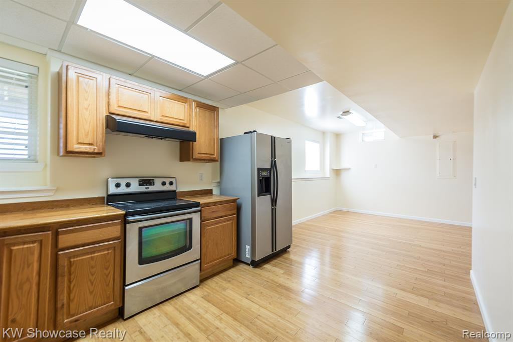 4800 WILLINGHAM Court, Ypsilanti, MI 48197 — Photo 38