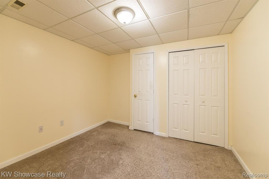 4800 WILLINGHAM Court, Ypsilanti, MI 48197 — Photo 41