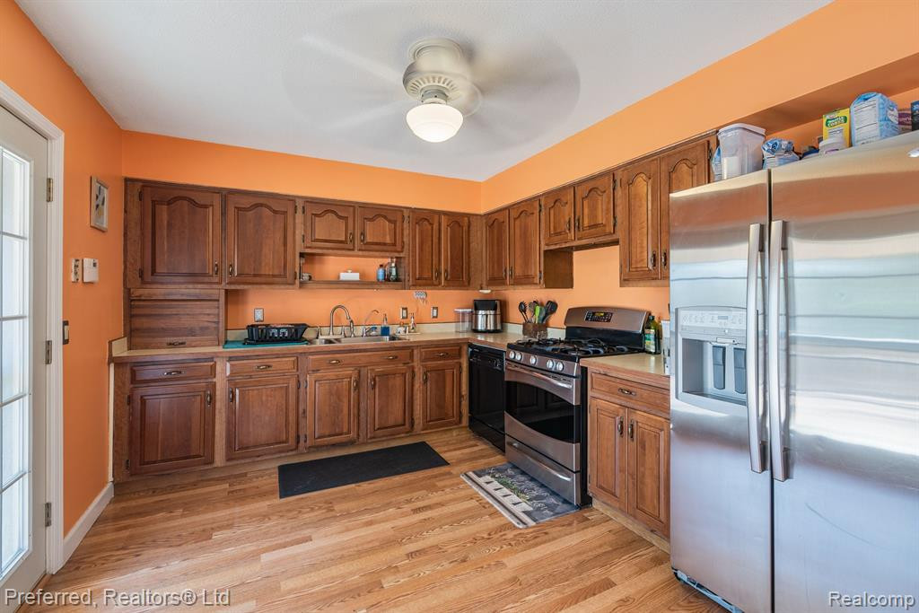 9380 Bennett Lake Rd., Fenton, MI 48430 — Photo 7