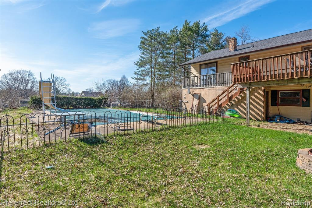 9380 Bennett Lake Rd., Fenton, MI 48430 — Photo 17