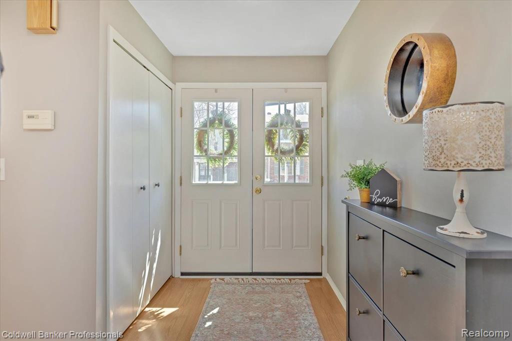 1902 WICKHAM Street, Royal Oak, MI 48073 — Photo 5