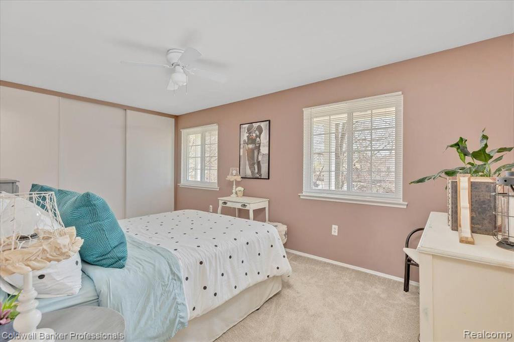 1902 WICKHAM Street, Royal Oak, MI 48073 — Photo 15
