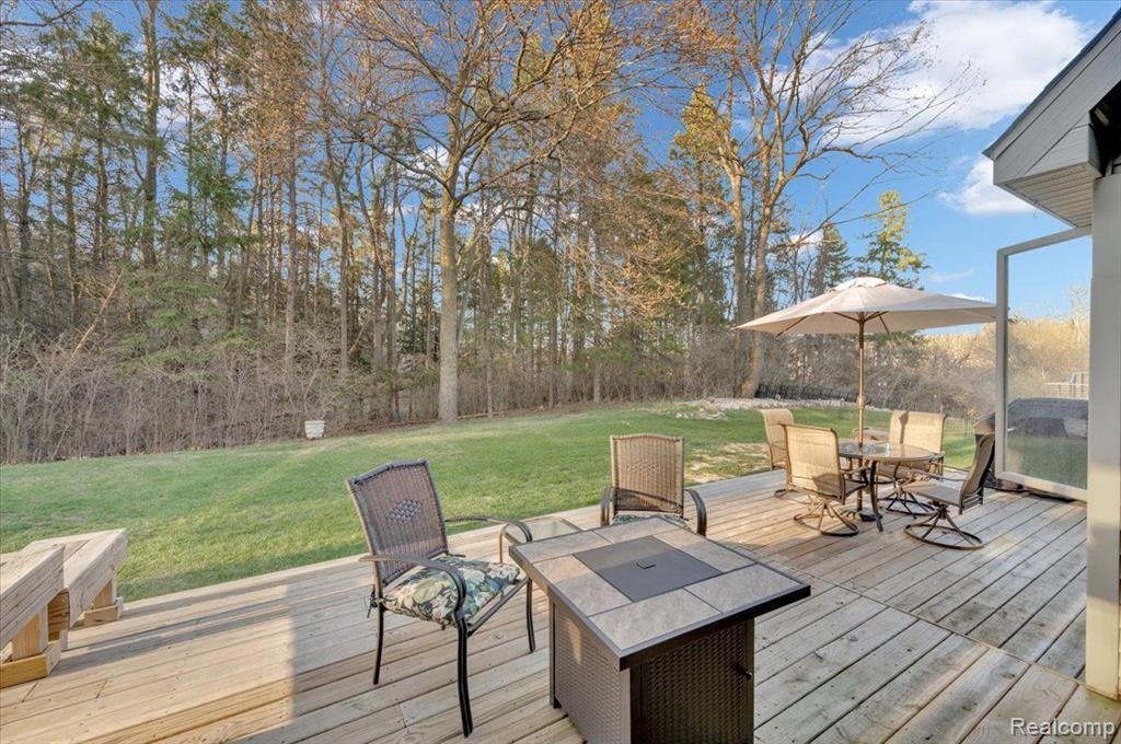 96 JAMESTOWN Drive, Metamora, MI 48455 — Photo 8