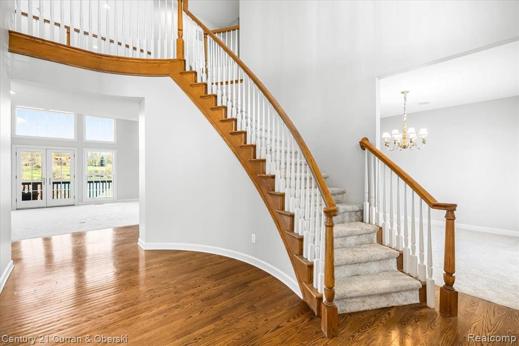18615 FOX HOLLOW COURT, Northville, MI 48168 — Photo 4