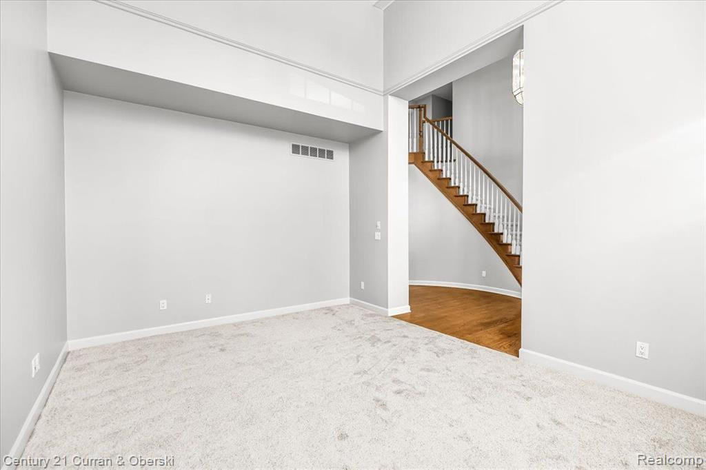 18615 FOX HOLLOW COURT, Northville, MI 48168 — Photo 5