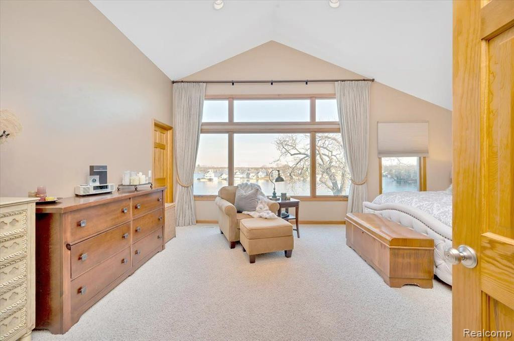 565 CENTRAL Drive, Lake Orion, MI 48362 — Photo 24