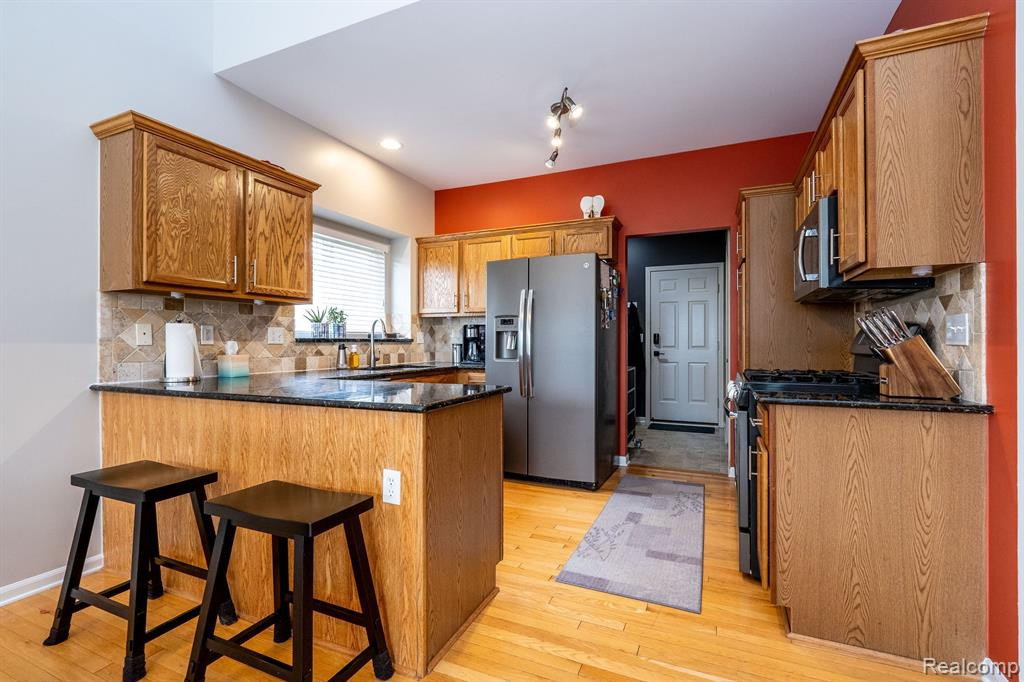 1022 PADDOCK Drive, 4, South Lyon, MI 48178 — Photo 14