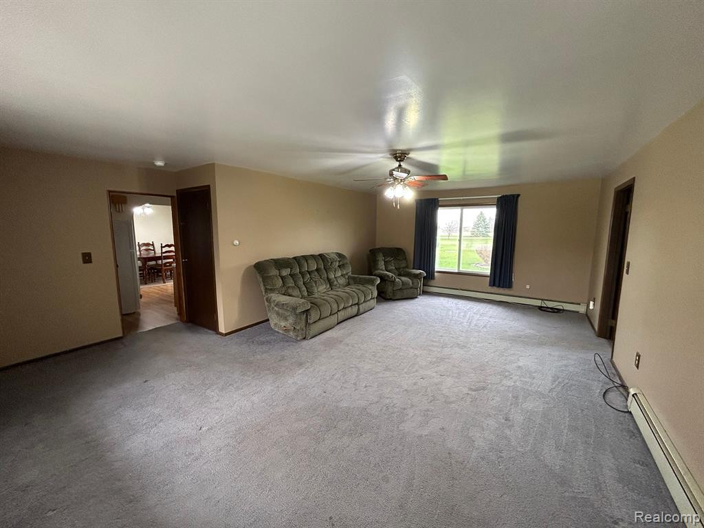 4422 BEACH Street, Akron, MI 48701 — Photo 3