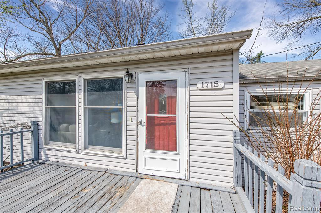 1715 RUSSELL Street, Ypsilanti, MI 48198 — Photo 4