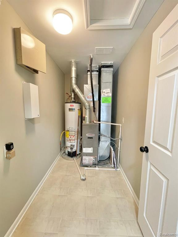 15106 ADDINGTON Drive, Commerce Twp, MI 48390 — Photo 23