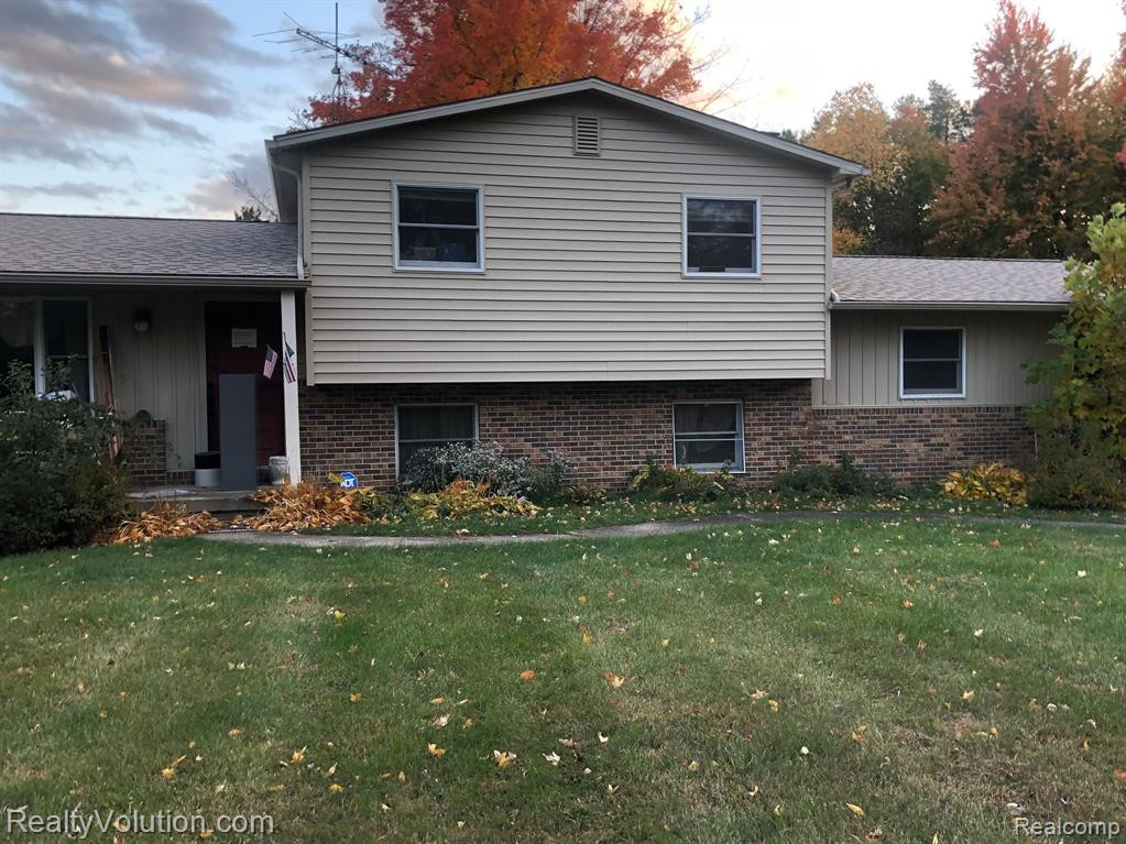 6252 LYONS Road, Imlay City, MI 48444 — Photo 3