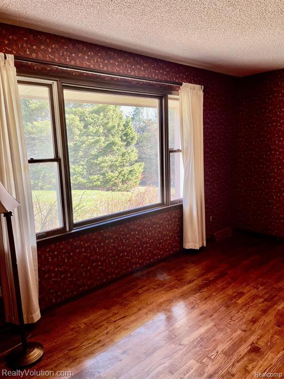 6252 LYONS Road, Imlay City, MI 48444 — Photo 13