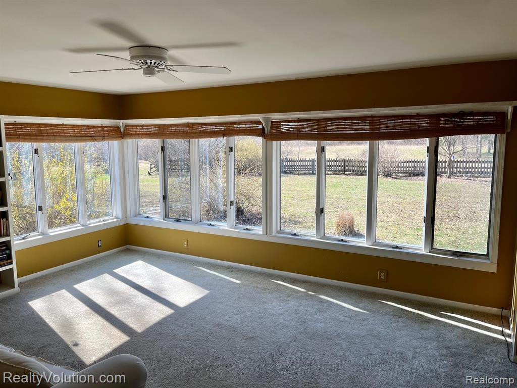 6252 LYONS Road, Imlay City, MI 48444 — Photo 15