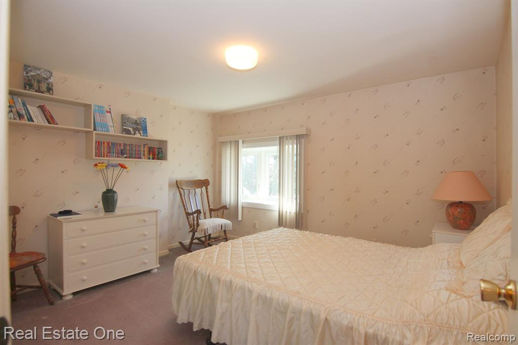 5441 PROVINCIAL Drive, Bloomfield Hills, MI 48302 — Photo 24