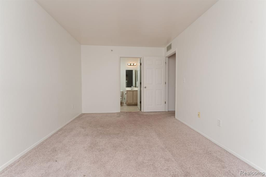 22307 ATLANTIC POINTE, Farmington Hills, MI 48336 — Photo 14