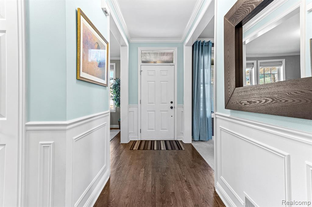 441 ROOSEVELT Street, Canton, MI 48188 — Photo 13