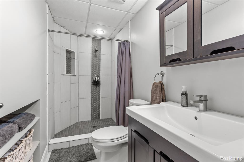 441 ROOSEVELT Street, Canton, MI 48188 — Photo 39