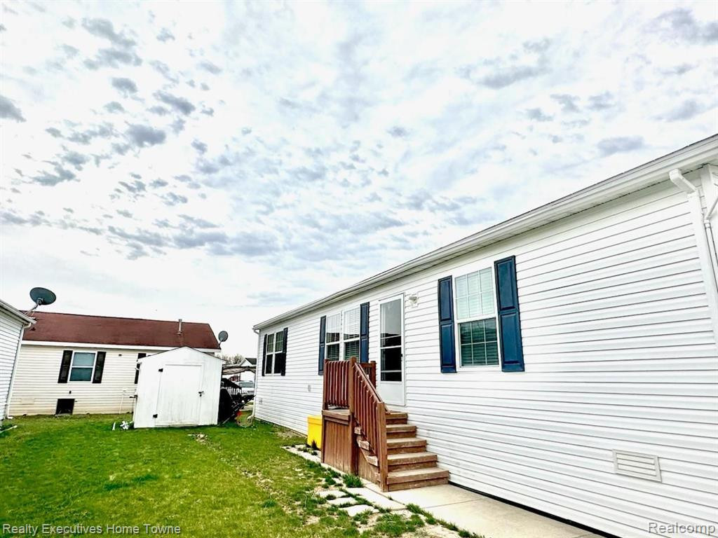 349 Teal Lane, Capac, MI 48014 — front exterior