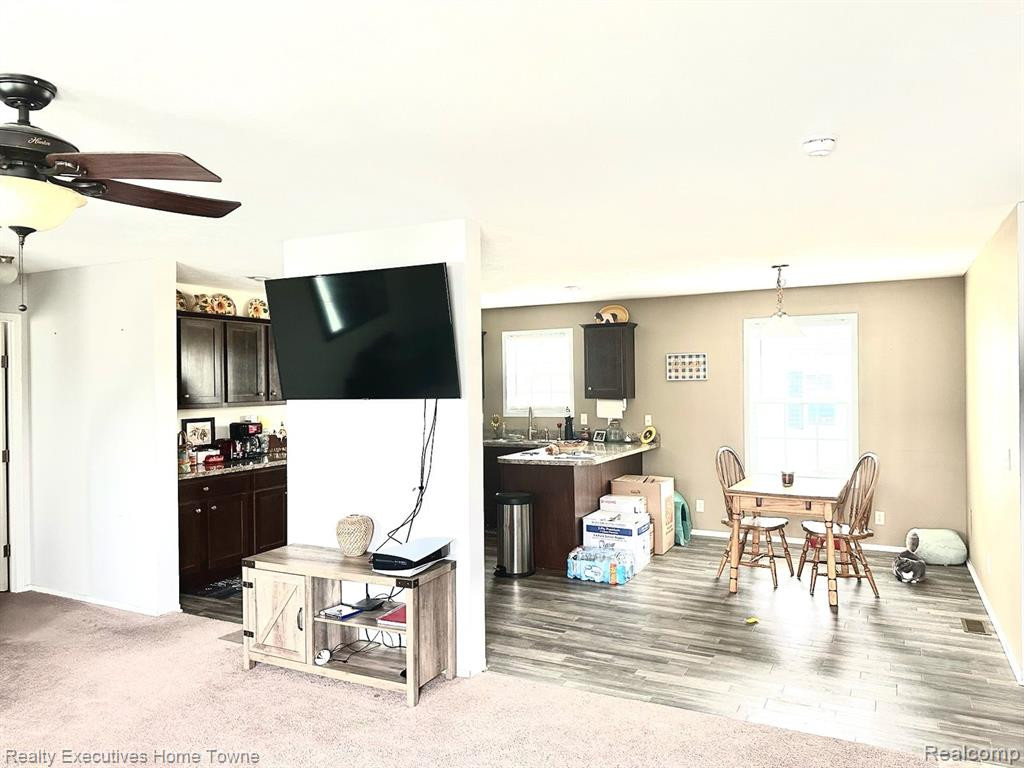 349 Teal Lane, Capac, MI 48014 — Photo 2