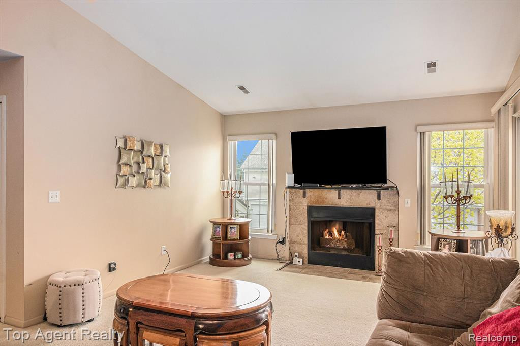 5844 Pine Aires Drive, Sterling Heights, MI 48314 — Photo 4
