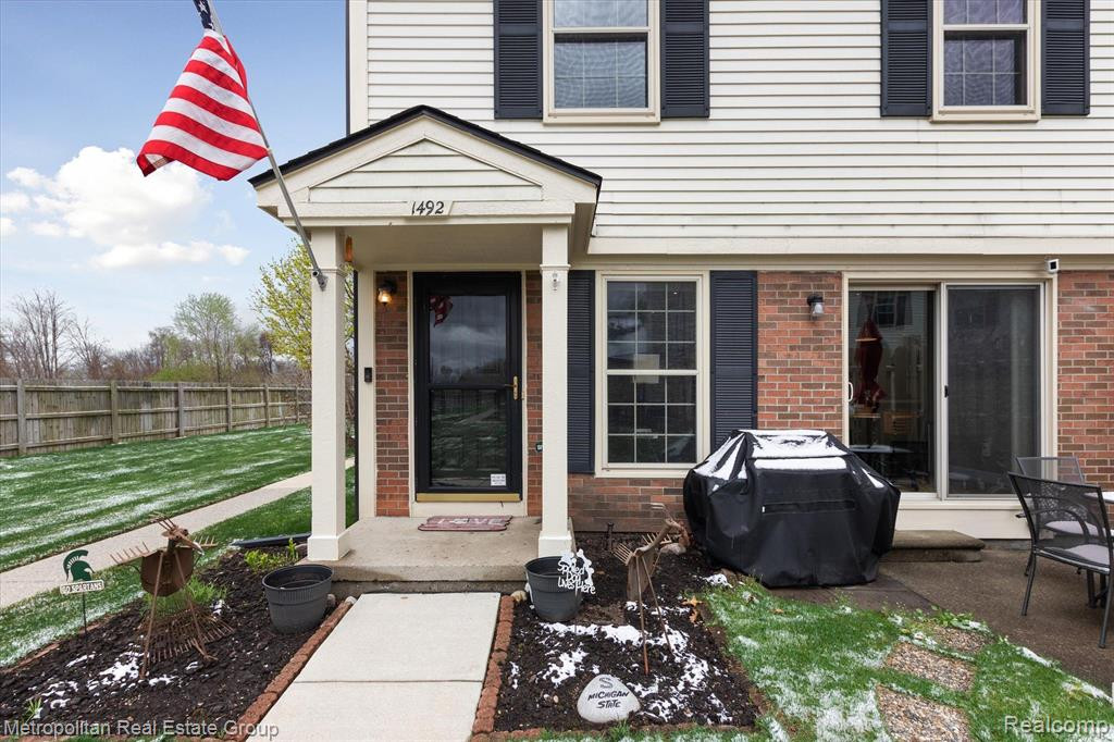 1492 DOVER Hill S, Walled Lake, MI 48390 — Photo 5