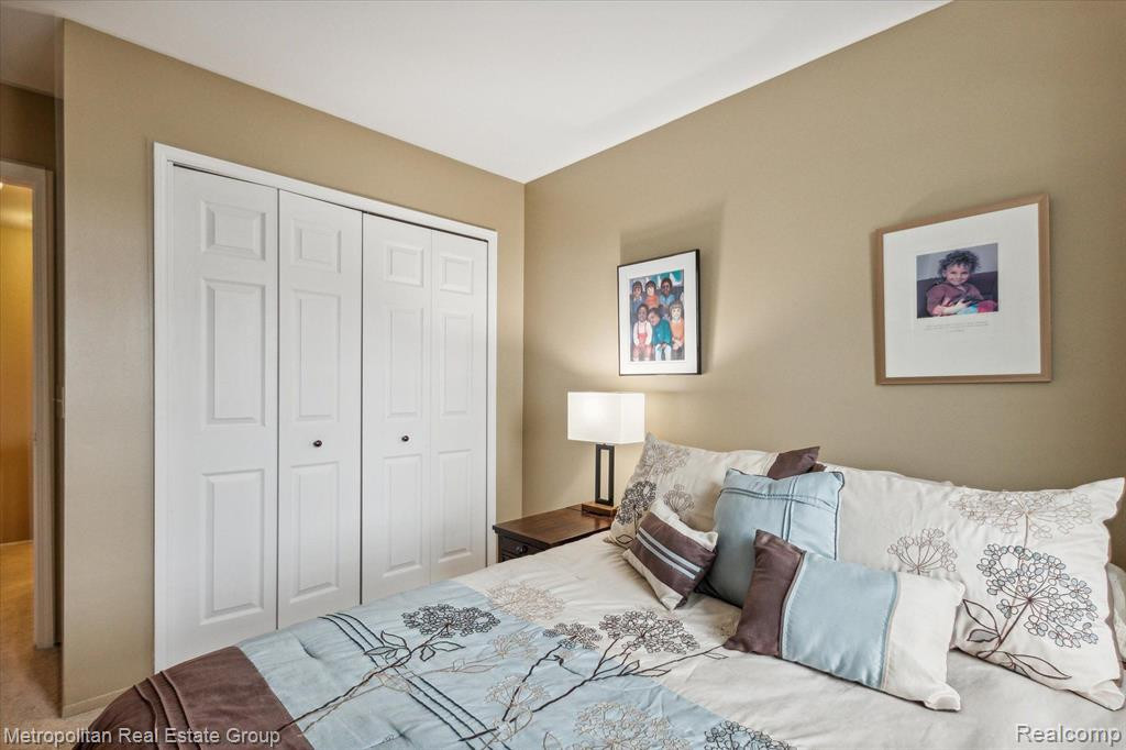 1492 DOVER Hill S, Walled Lake, MI 48390 — Photo 25