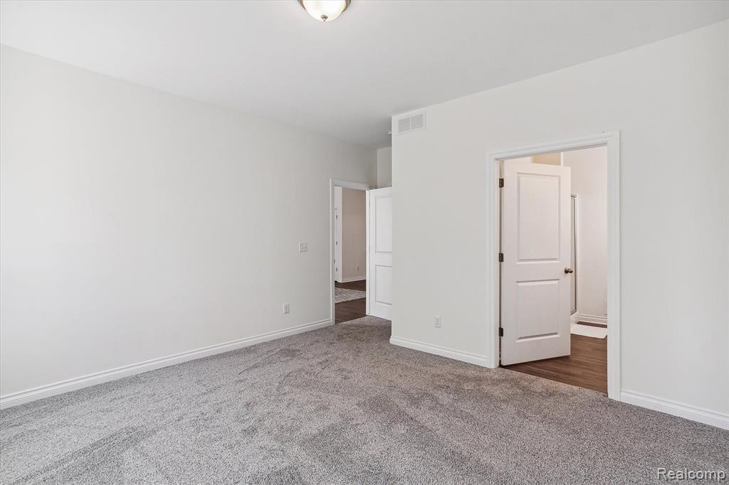 22503 GEORGIA PINE Drive, New Boston, MI 48164 — Photo 22