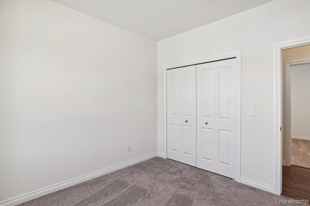 22503 GEORGIA PINE Drive, New Boston, MI 48164 — Photo 30