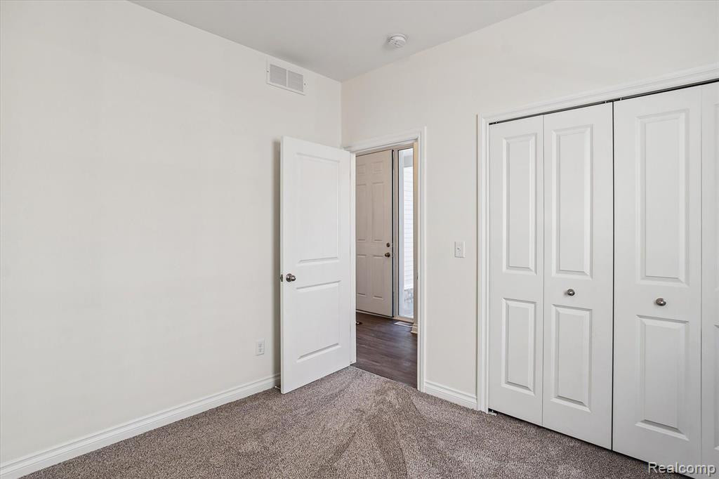 22503 GEORGIA PINE Drive, New Boston, MI 48164 — Photo 32
