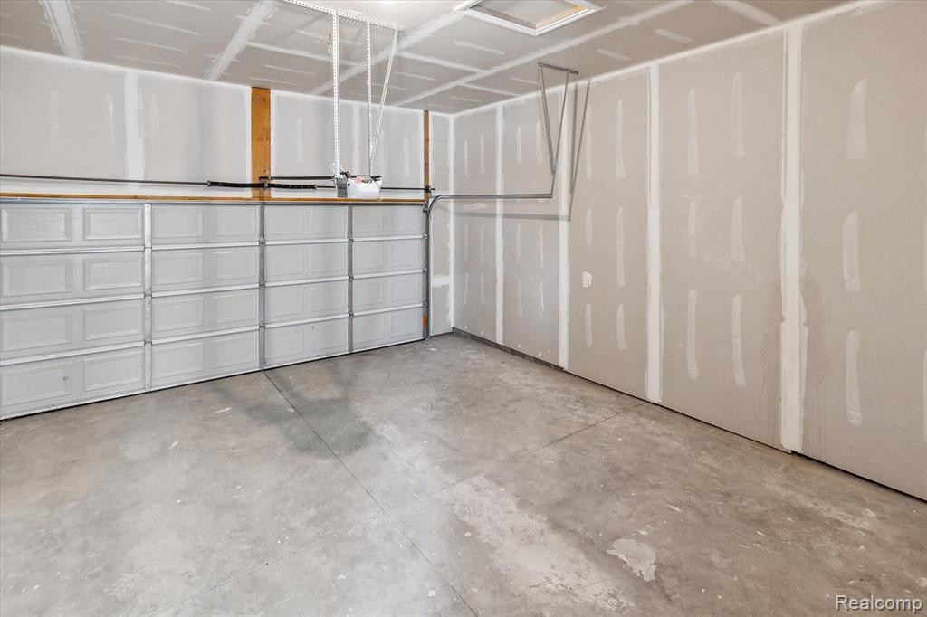 22503 GEORGIA PINE Drive, New Boston, MI 48164 — Photo 42