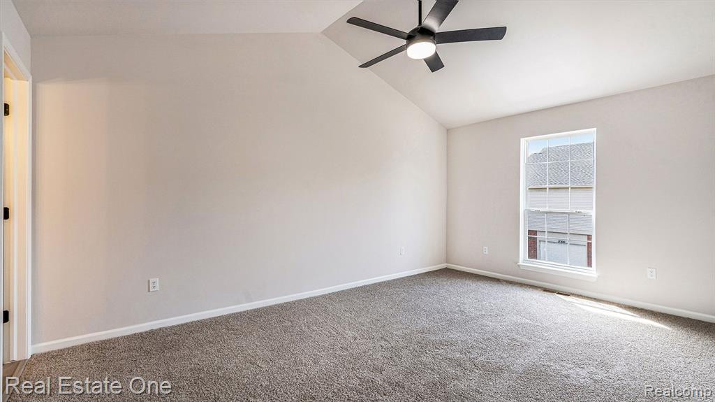 15211 CHESAPEAKE Circle, Walled Lake, MI 48390 — Photo 14