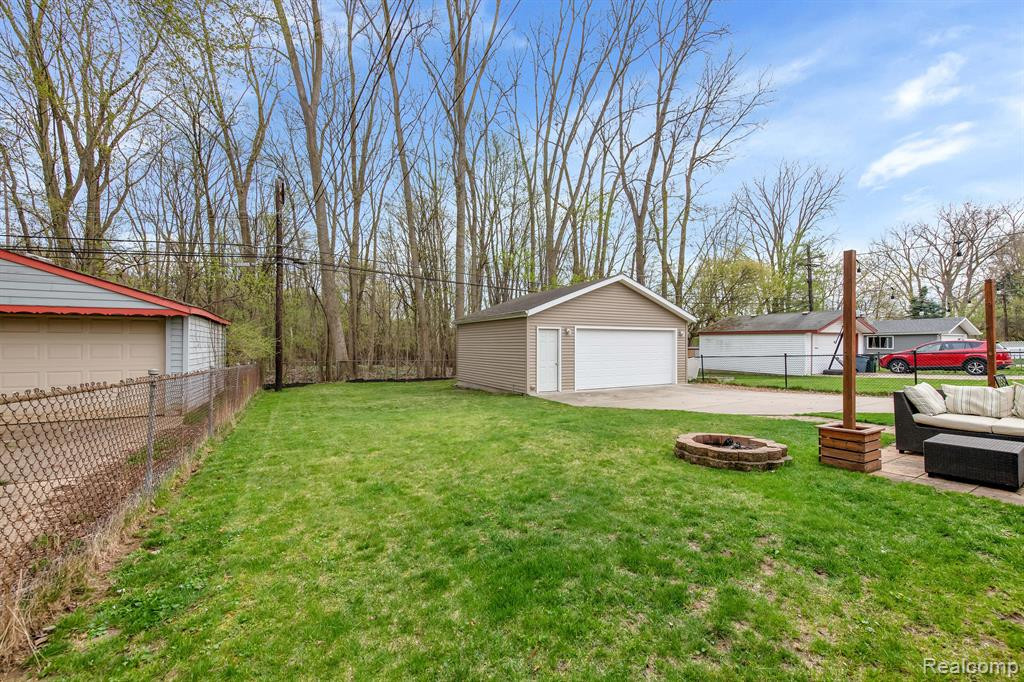 39521 CATHER Street, Canton, MI 48187 — Photo 2