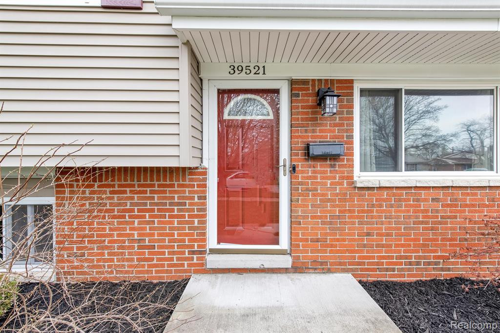 39521 CATHER Street, Canton, MI 48187 — Photo 14