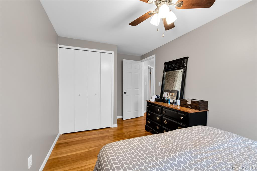 39521 CATHER Street, Canton, MI 48187 — Photo 22