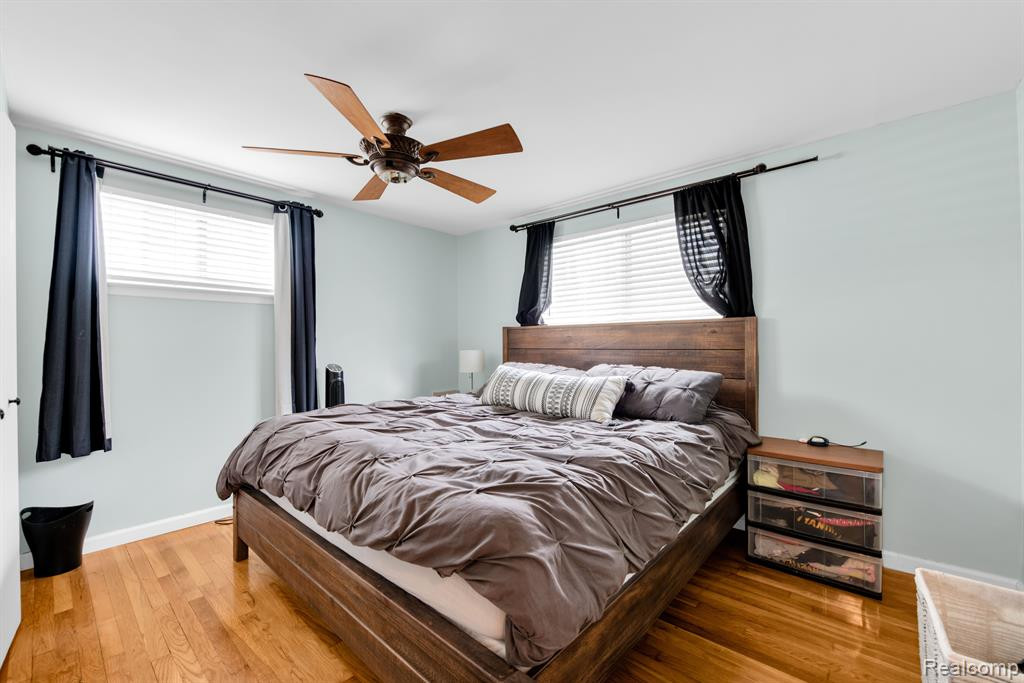 39521 CATHER Street, Canton, MI 48187 — Photo 35